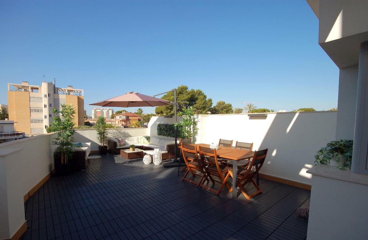 Gran terraza Muchavista San Juan Alicante El Campello Bagian luar foto
